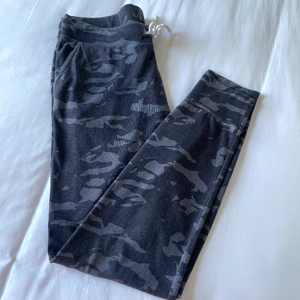 MONROW CAMO JOGGERS PANTS